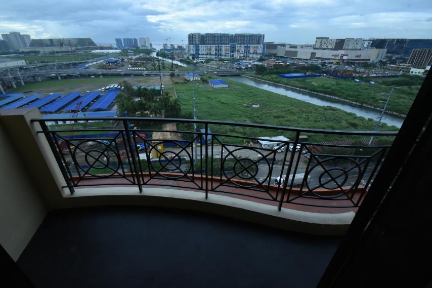 4BR Condo for Sale in Bayview International Towers, Roxas Blvd., Paranaque